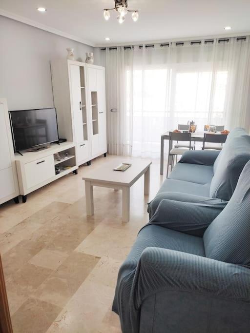 Apartamento Renovado En El Centro De Benalmádena Exterior photo