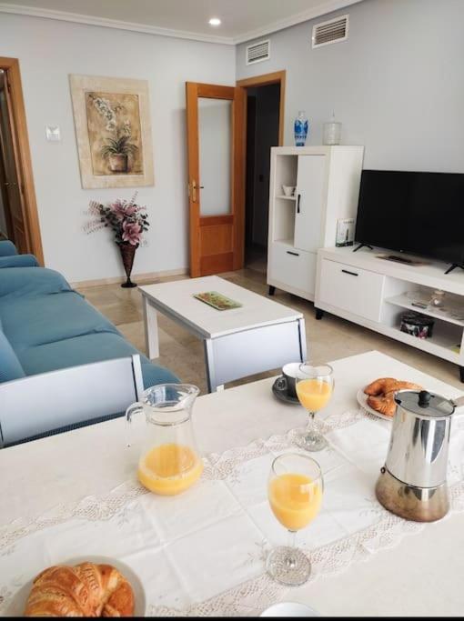 Apartamento Renovado En El Centro De Benalmádena Exterior photo