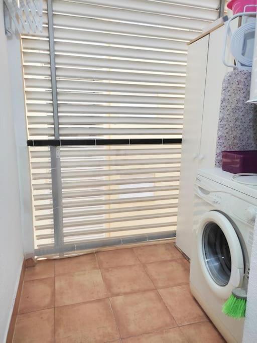 Apartamento Renovado En El Centro De Benalmádena Exterior photo