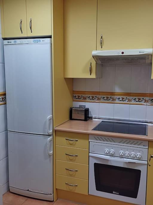 Apartamento Renovado En El Centro De Benalmádena Exterior photo